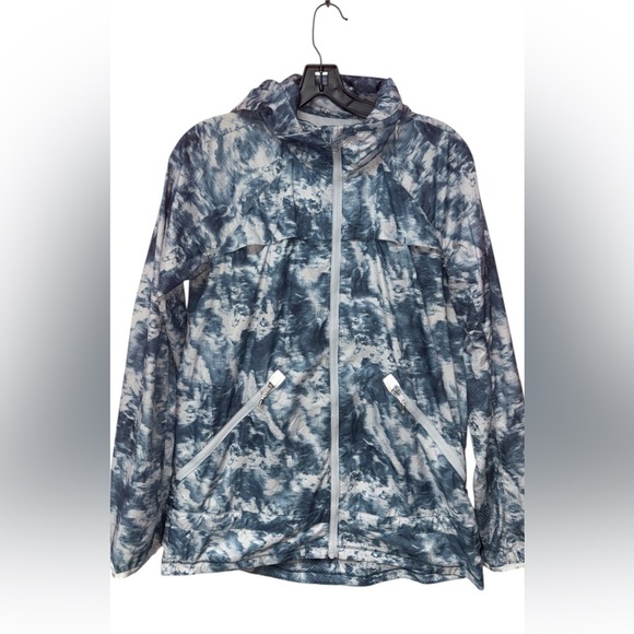 Lululemon Athletica Blue and White Ski Jacket - Picture 2 of 7